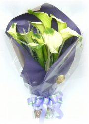 ラウターブルンネン5,000円-【花束】ネット特価！