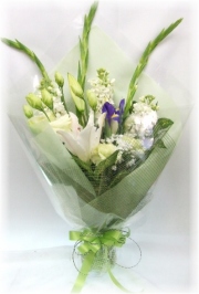 お供え・お悔やみに贈るお花★レザン3,000円-【花束】ネット特価！