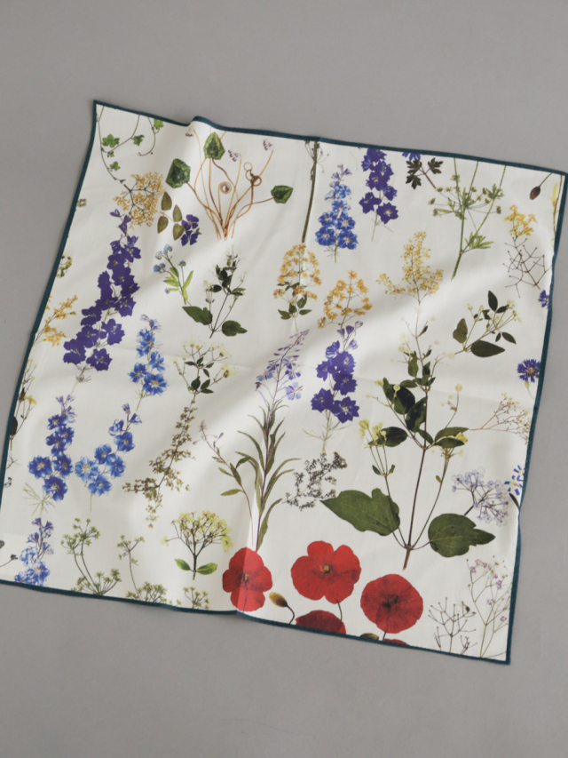 ASEEDONCLOUD アシードンクラウド｜Handkerchiefh