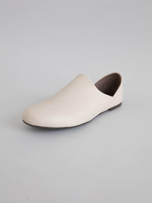 【もっさん】アクアージュ×2本セット　アウラインターナショナル AUTTAA アウッタ｜ルームシューズ 2 goat leather グレージュ