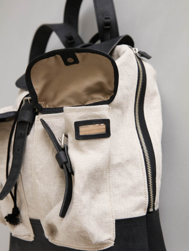 Dove&Olive ダブ&オリーブ / リュックサック M Black × Linen