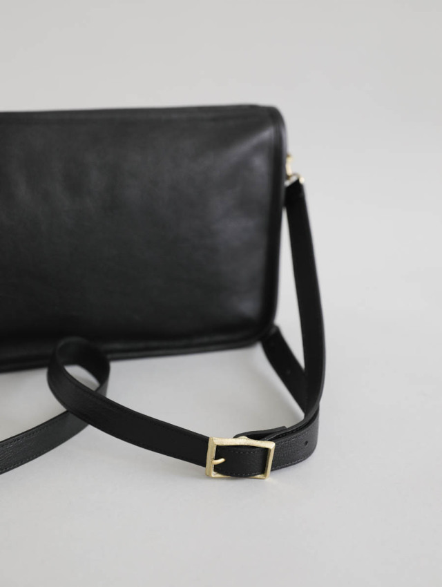 forme フォルメ BANKS M forme(フォルメ) Banks 【M】 | ART SCAPE WEB SHOP