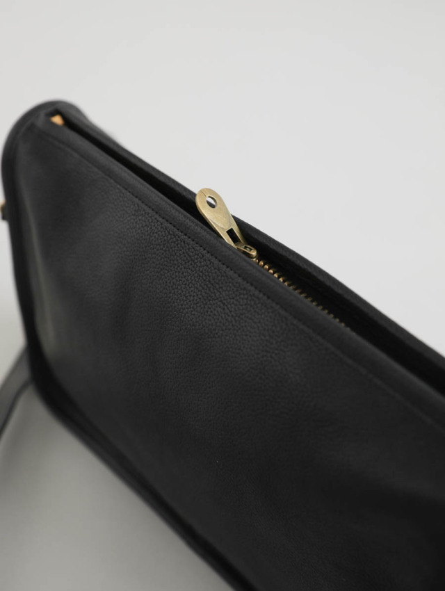 forme フォルメ｜Banks M（black）