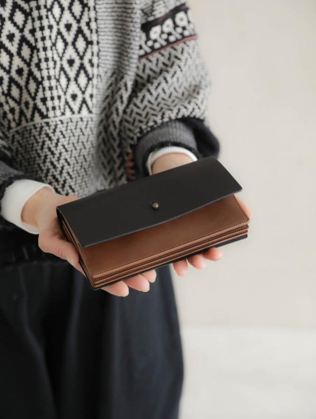 forme フォルメ｜ロングウォレット（black）Liscio