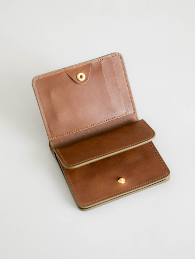 forme フォルメ Post wallet Serpentine / SHF forme（フォルメ）Post wallet（Black×Black）Serpentine｜通販