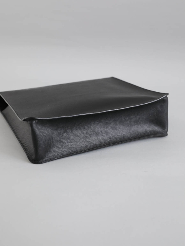 forme フォルメ|Ernesto L black forme フォルメ|Ernesto L black