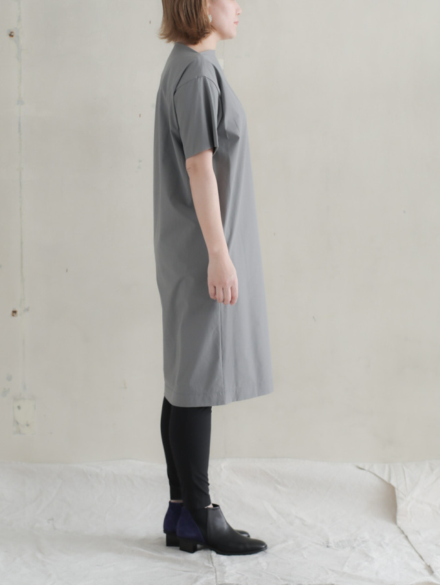 ゴーシュ / ストレッチナイロンワンピース グレー 