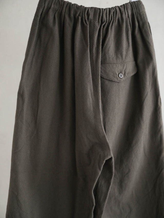ゴーシュ コットンオックスギャザーワイドパンツ カーキ ゴーシュ