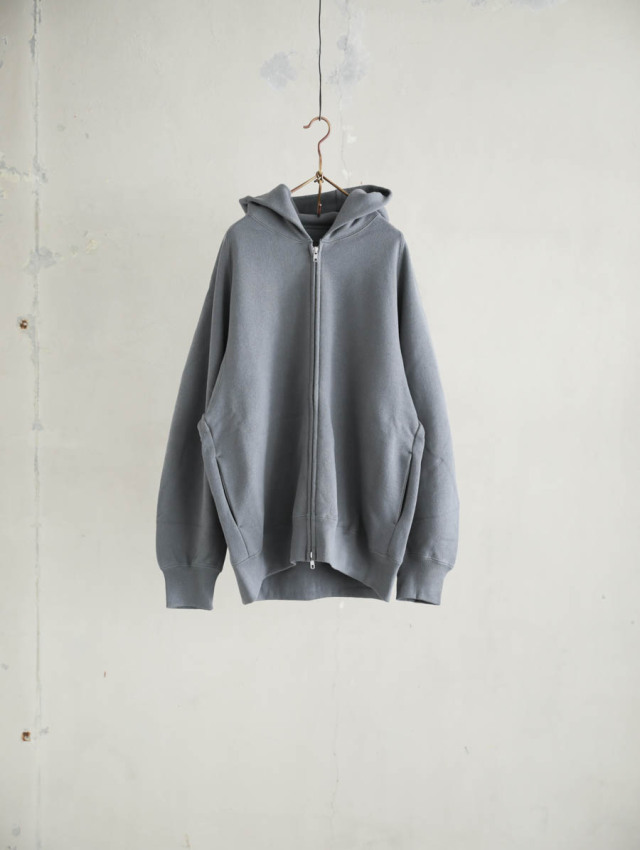 45R☆US裏毛のプルオーバーフーディー/グレイッシュカーキ♪ AMERICAN HOLIC（アメリカンホリック）の「スキッパーフード付き裏毛