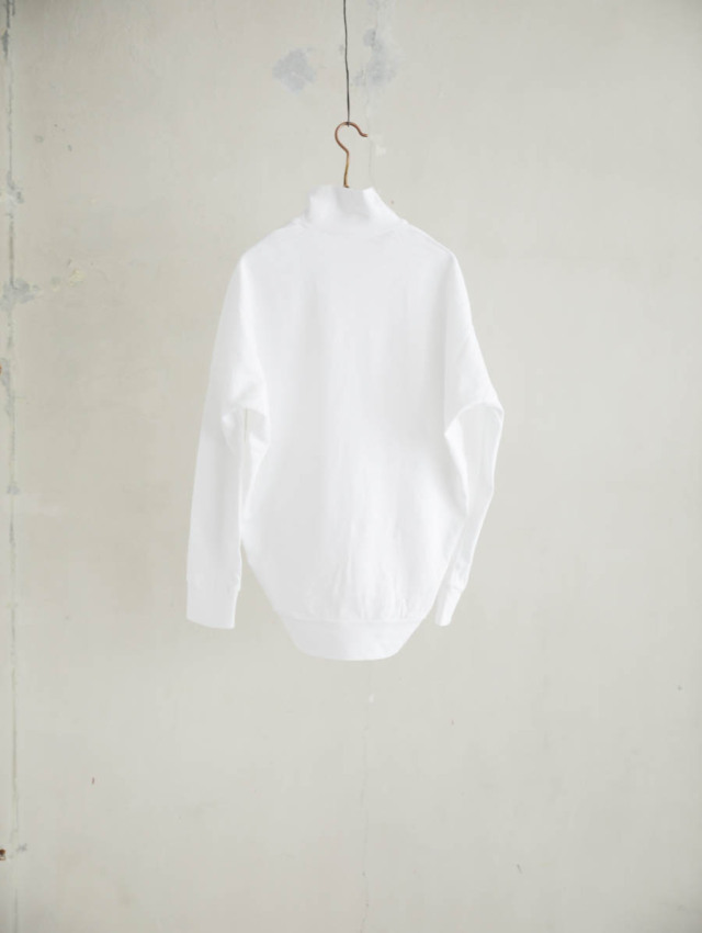 クレージュ　ハイネック Tシャツ ホワイト クレージュ ハイネック Tシャツ ホワイト 楽天市場】クレージュ t