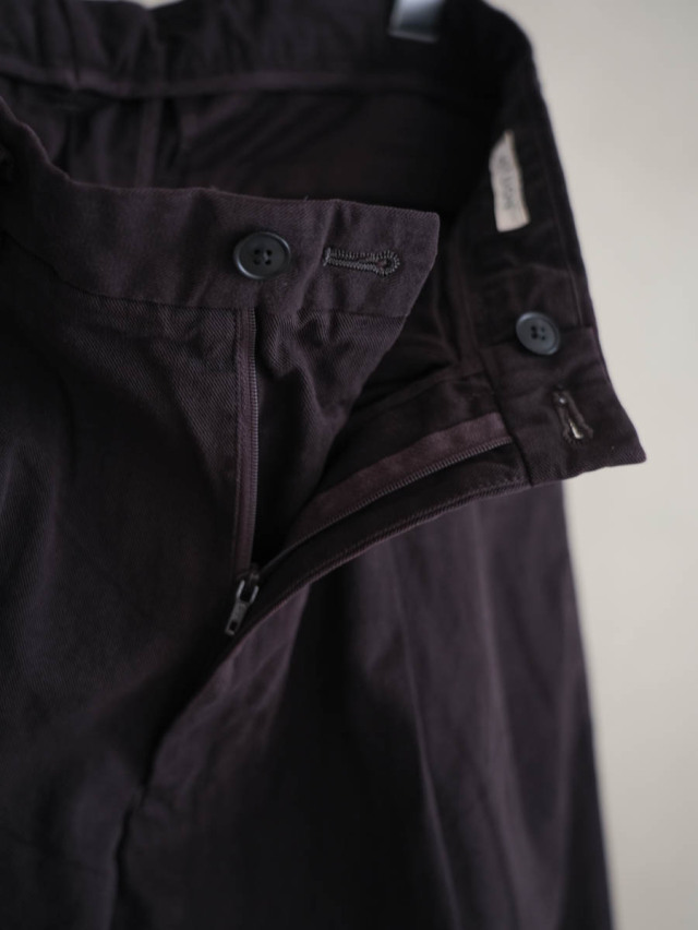 HEUGN ユーゲン / George Over dyed ワイン