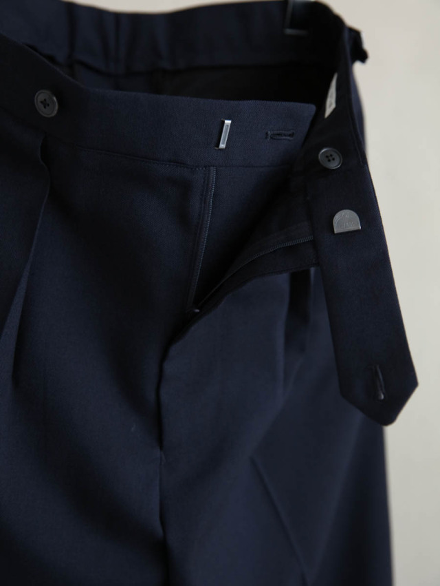 HEUGN ユーゲン｜Aaron（ネイビー）
