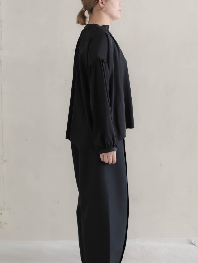 humoresque ユーモレスクsilk gather blouse 黒 - 長袖