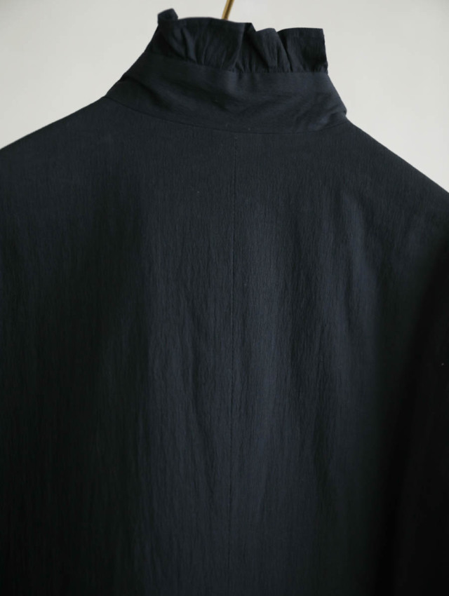 MAGALI｜オールドコットンナイロンリネンフリルカラーパディットコート