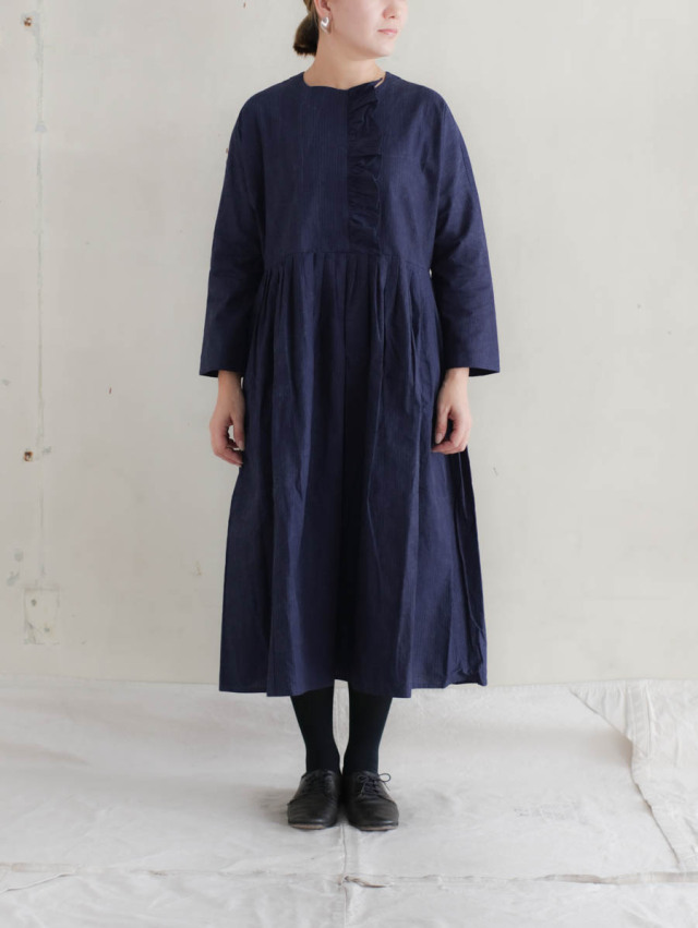 MAGALI マガリ｜インディゴコットンリネンフリルワンピース（ネイビー）