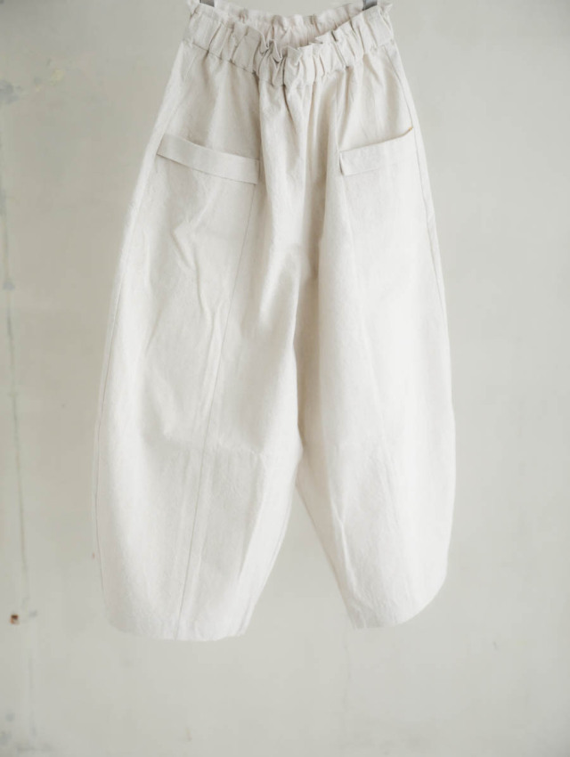 MAGALI マガリ｜コットンリネンアンティークキャンバスフラップパンツ