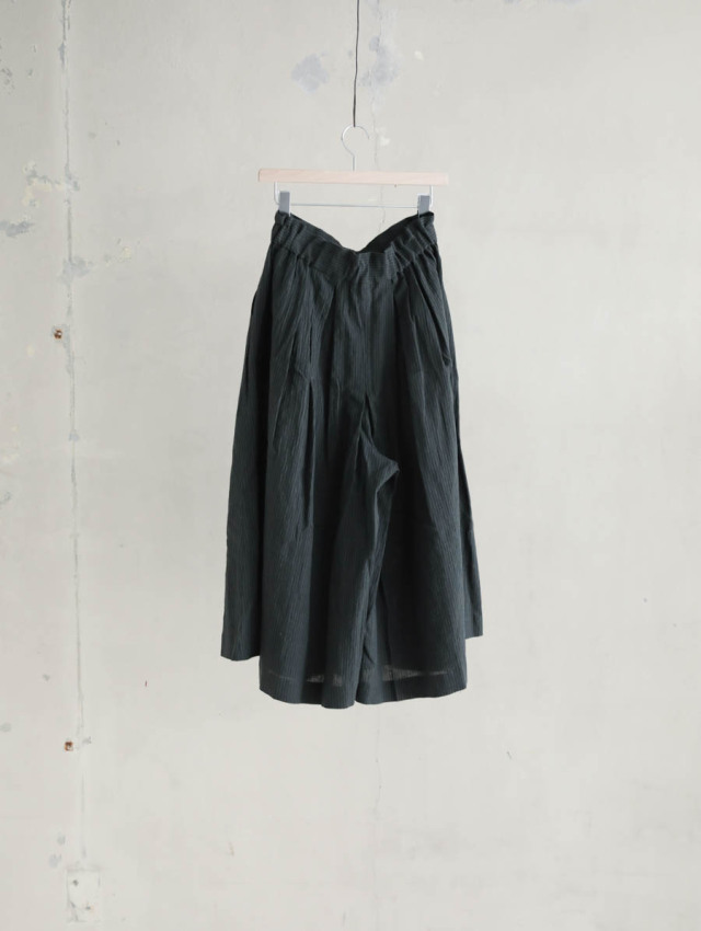 MAGALI マガリ｜コットンリネンストライプタックワイドパンツ