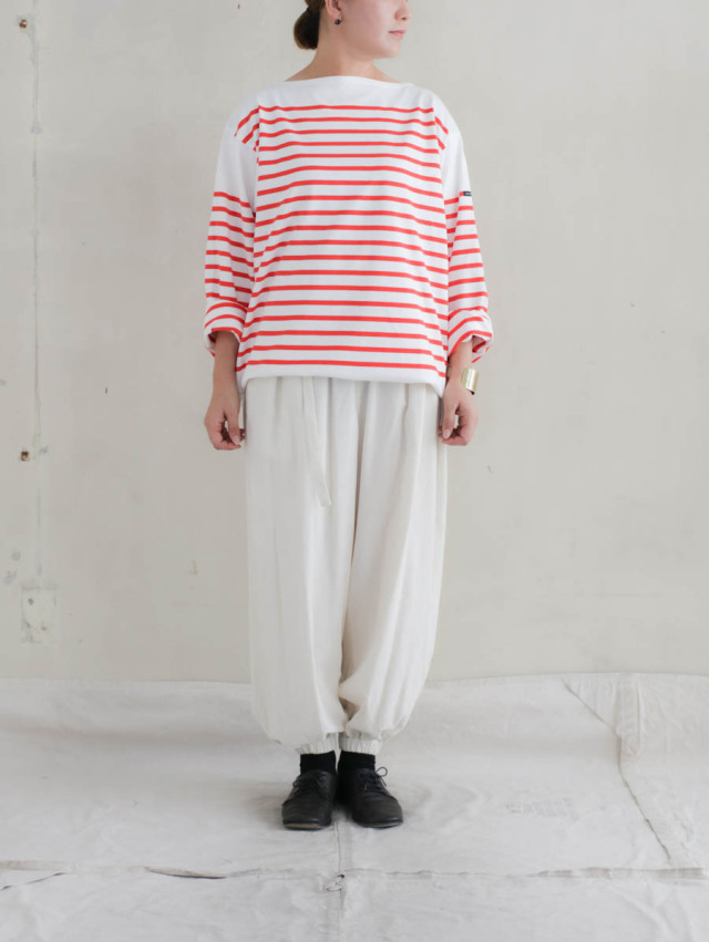 OUTIL ウティ｜tricot aast（off × high risk red）バスクシャツ
