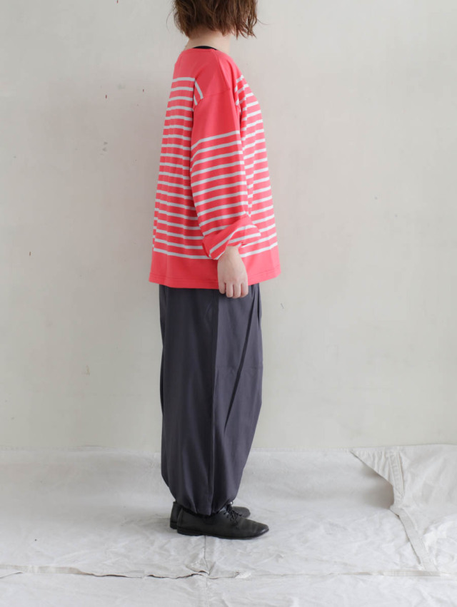 OUTIL ウティ｜tricot aast（rouge red/nimbus cloud）バスクシャツ