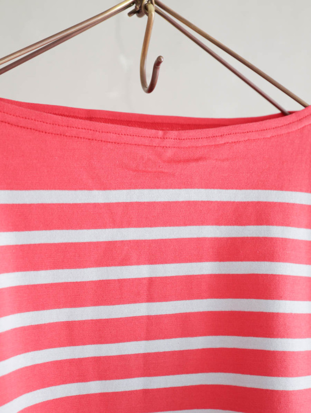 OUTIL ウティ｜tricot aast（rouge red/nimbus cloud）バスクシャツ