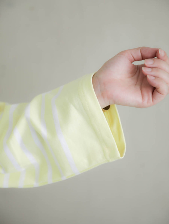 OUTIL ウティ｜tricot aast（tender yellow × off）バスクシャツ