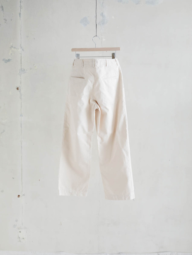 OUTIL ウティ｜pantalon meynes（ecru）チノトラウザー