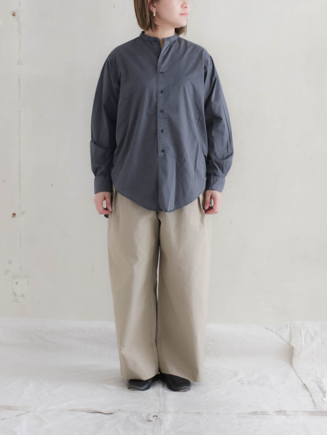 トップス OUTIL CHAMISIER SAPOIS OUTIL ウティのCHAMISIER SAPOISシャツ＆オーベルジュのボヌール