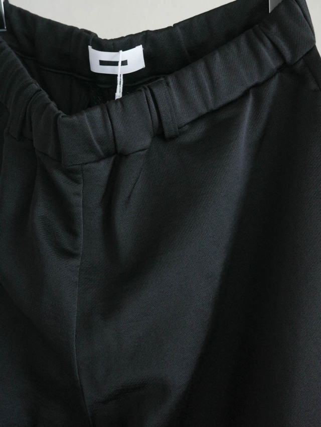 REVERBERATE リバーバレイト｜TRACK PANTS ブラック