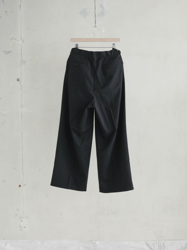 REVERBERATE リバーバレイト｜TACKED TROUSERS - STANDARD ブラック