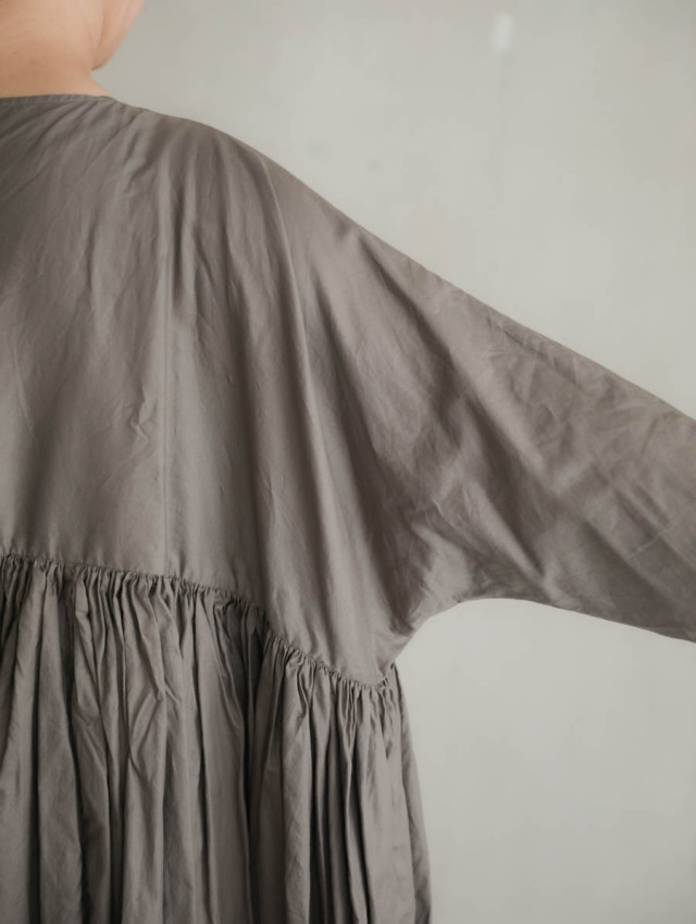 SP(エシュペー)　ブラウス SP インディゴリネンブラウス- SPエシュペー- TONE Online Shop