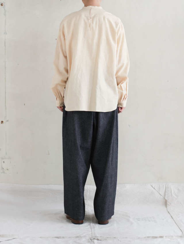 SUSURI ススリ 「ポタジエブラウス 24-409」 - WEEKENDER SHOP ANDEL