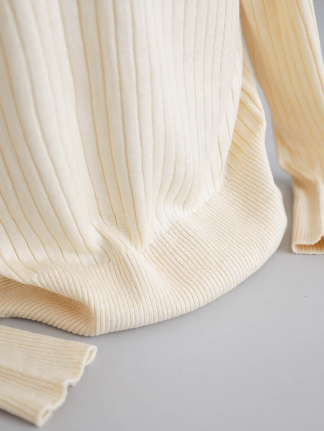 susuri シルクニット　ポエータハイネックニット　rye SUSURI ススリ 「ポエータハイネックセーター 24-850」 - WEEKENDER