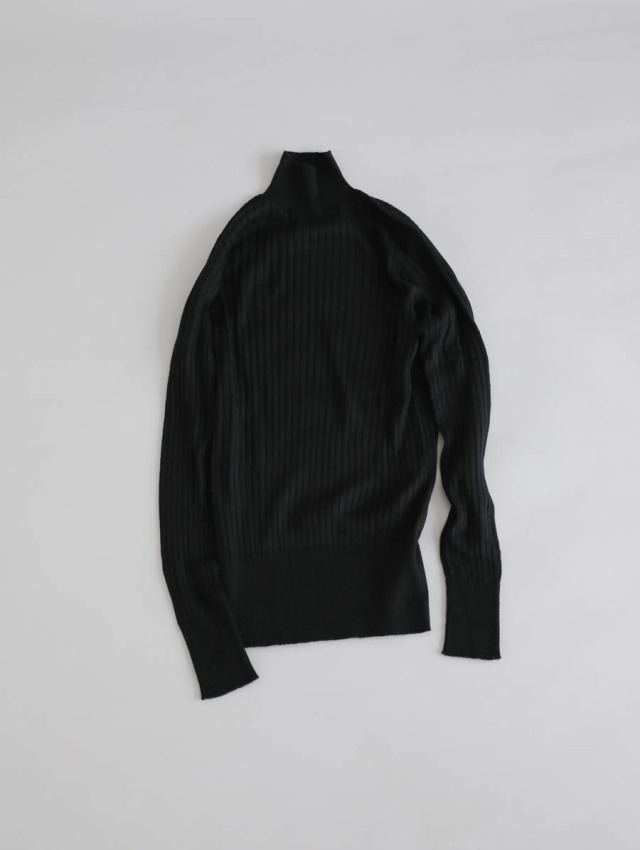 susuri ポエータハイネックセーター ブラック リブニット タートルネック susuri ポエータハイネックセーター ブラック リブニット