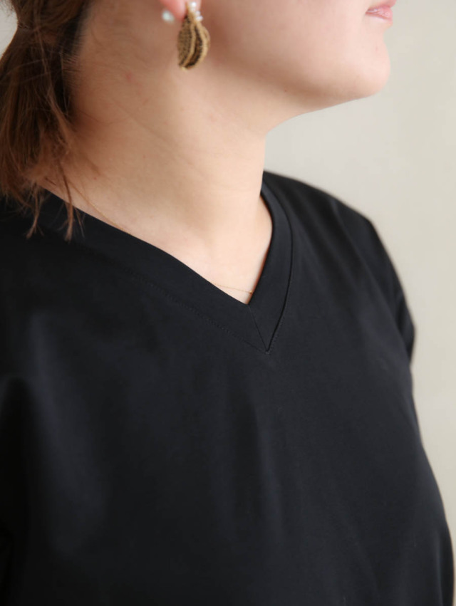 tangenet タンジェネット｜Champ V VネックTシャツ ブラック