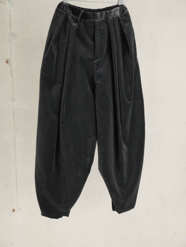 TENNE HANDCRAFTED MODERN テン ハンドクラフテッド モダン｜3 tuck  