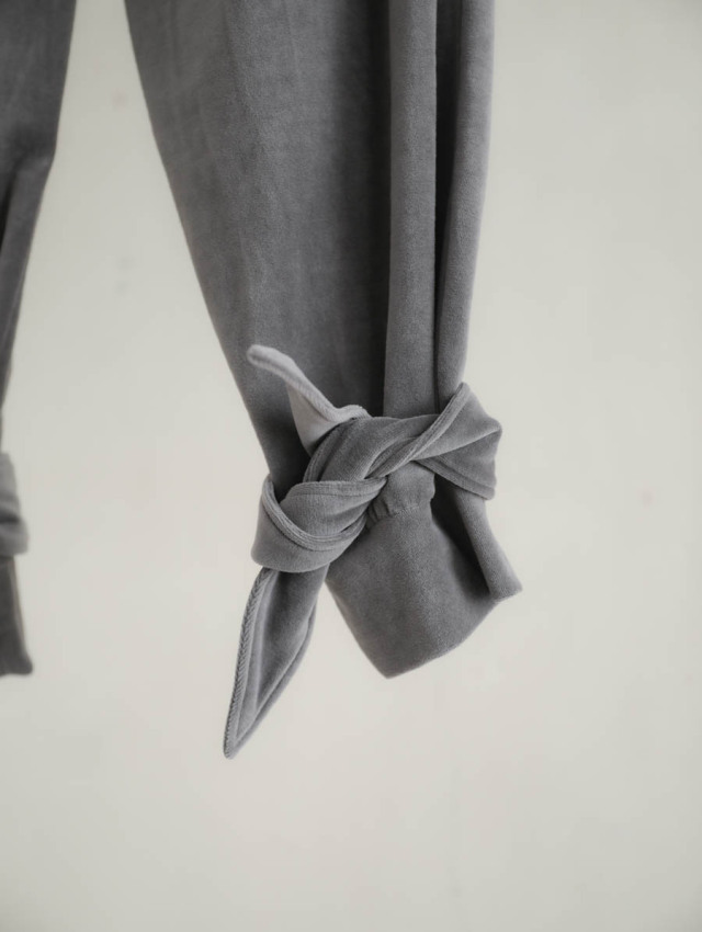 試着のみ 新品 TENNE HANDCRAFTED MODERN リボンパンツ TENNE HANDCRAFTED MODERN ribbon pants(ネイビー) - BAZAAR by