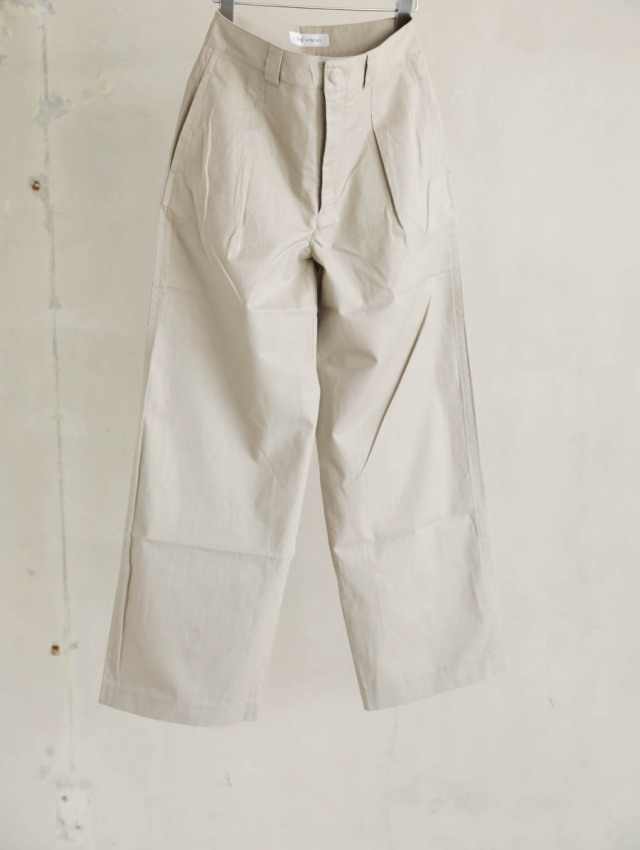 THE HINOKI ザ ヒノキ / オーガニックコットンチノ1タックパンツ ベージュ