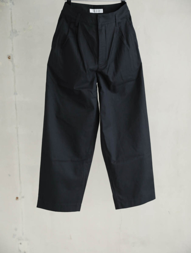 美品HINOKI オーガニックコットン　ボトムス THE HINOKI オーガニックコットンブラックデニムトラウザー OG