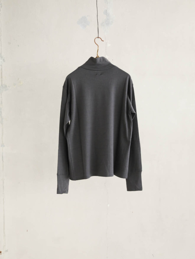 UNIVERSAL TISSU ウォッシャブルウール天竺 モックネックワンピース