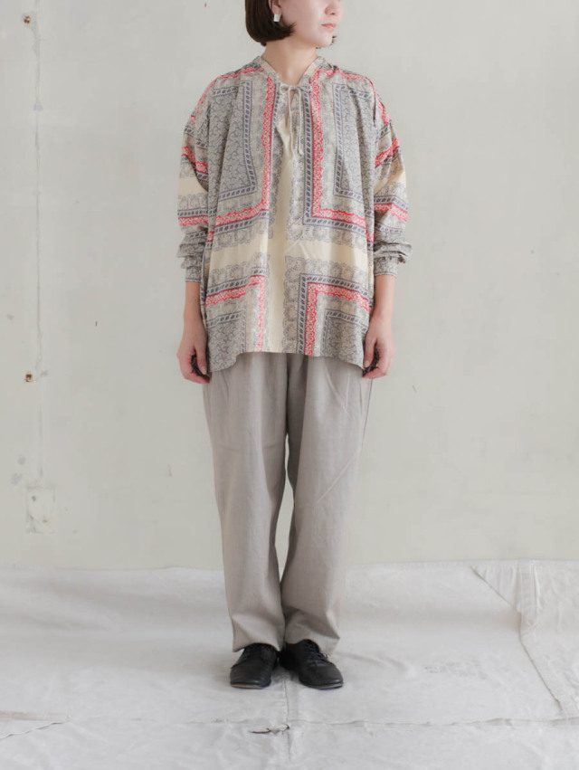 TISSU ティシュ｜ウールルマーノツイル2タックパンツ（TOPベージュ）