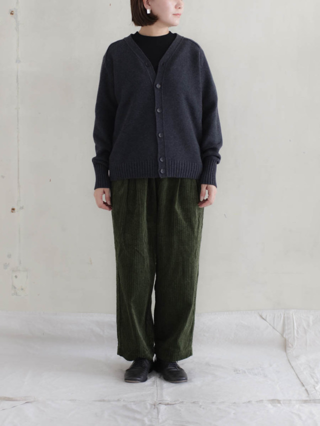 TORICI トリチ｜ヴィランVカーディガン（ダークグレー）