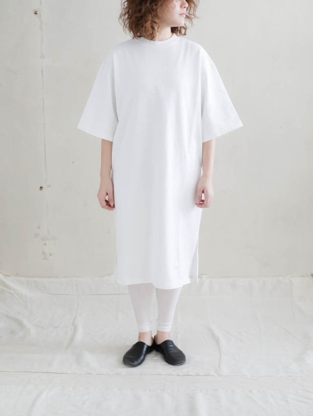 Universal Tissu ユニバーサルティシュ コンパクト裏毛ワンピース シロ