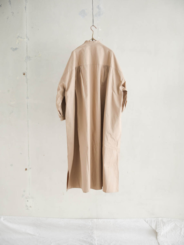 UNIVERSAL TISSU ユニヴァーサルティシュ｜コンパクトウェザー