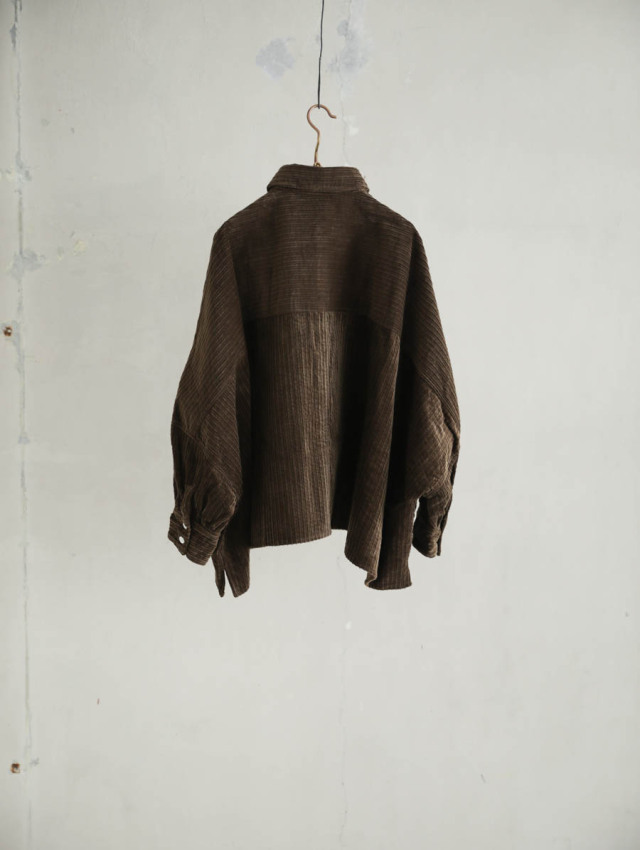 UNIVERSAL TISSU コーデュロイ長袖シャツ UNIVERSAL TISSU｜ ユニヴァーサルティシュ｜コーデュロイシャツ