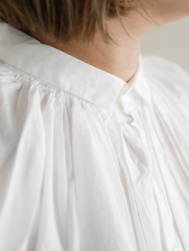 Veritecoeur ヴェリテクール｜アンティークブラウス（ホワイト）ST-177