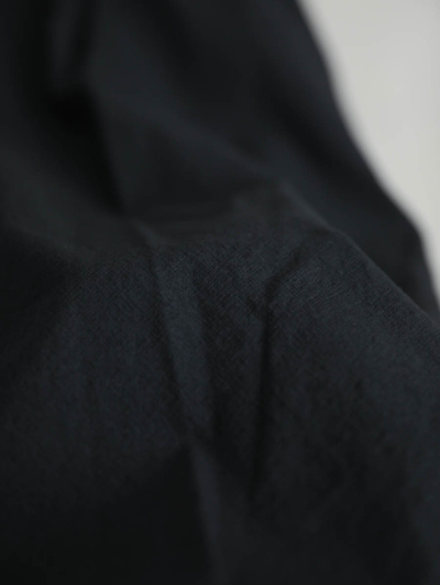 Veritecoeur ヴェリテクール｜スキッパーブラウス BLACK