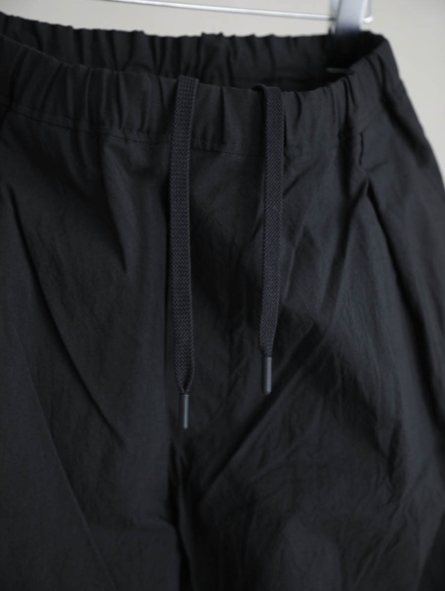 sumi様　ヴェリテクール Veritecoeur ヴェリテクール｜C/Nタックパンツ SUMIBLACK