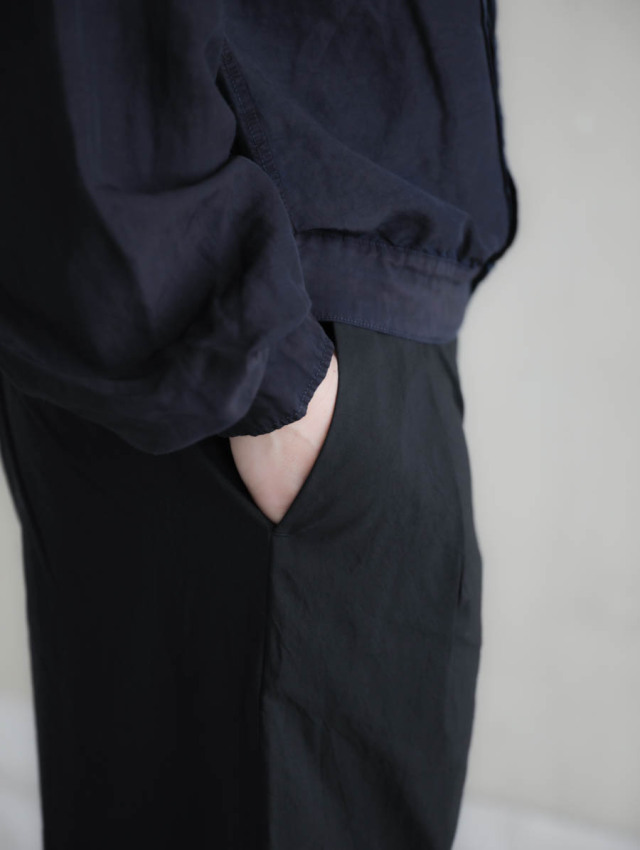 sumi様　ヴェリテクール Veritecoeur ヴェリテクール｜C/Nタックパンツ SUMIBLACK