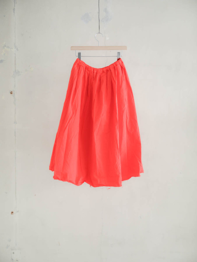 Veritecoeur ヴェリテクール｜リバーシブルスカート（レッド）VC-2761