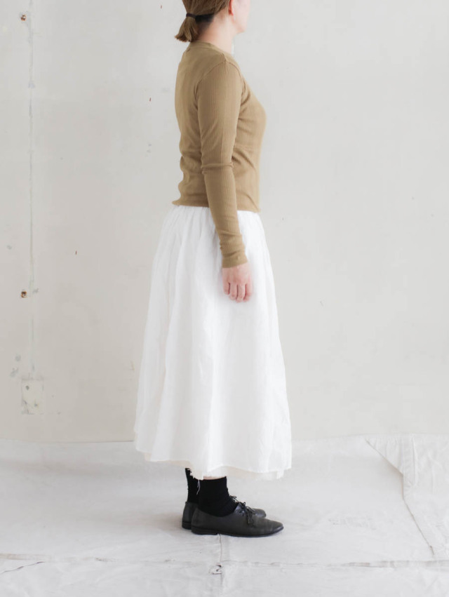 Veritecoeur ヴェリテクール｜リバーシブルスカート（ホワイト）VC-2761